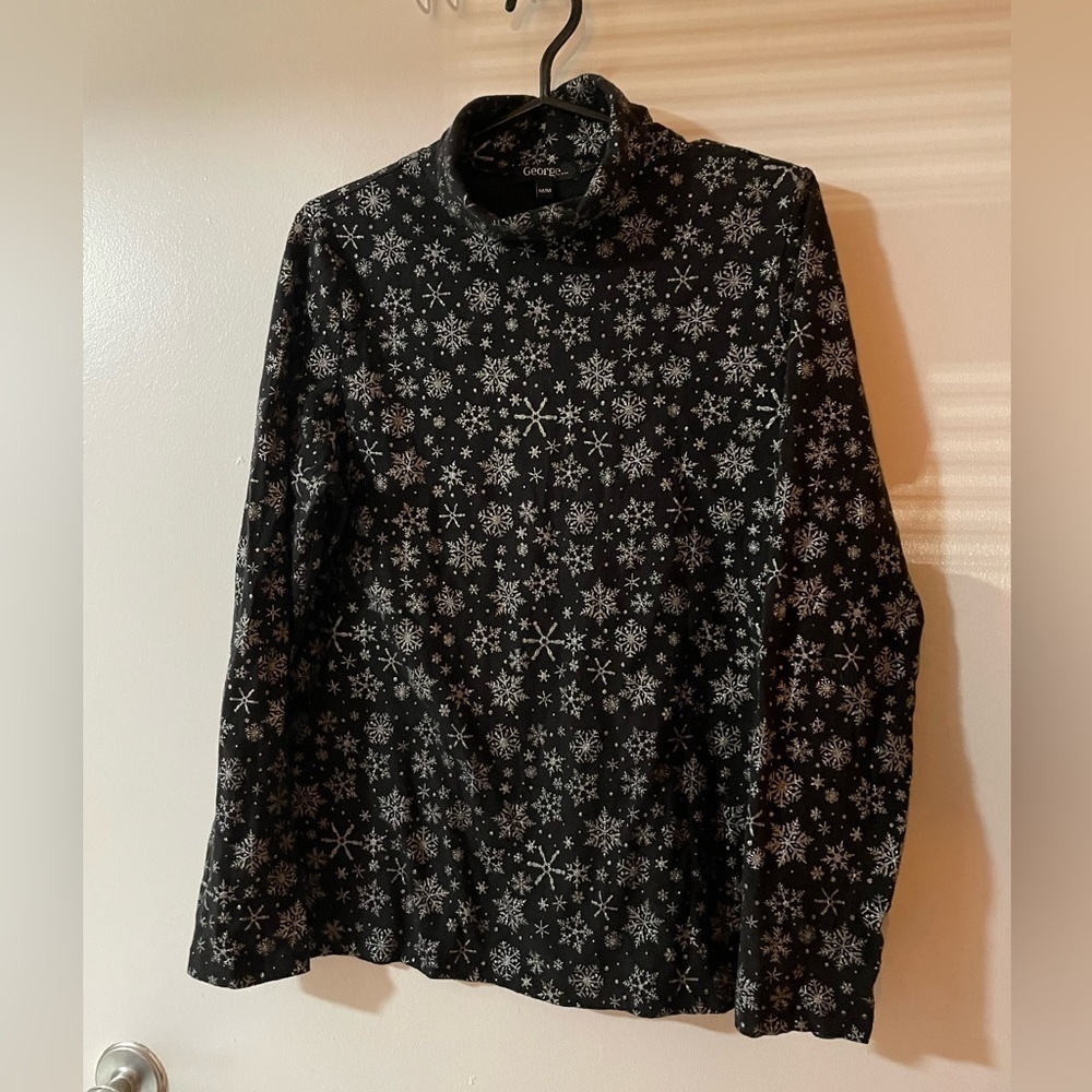 Snowflake winter Christmas turtleneck